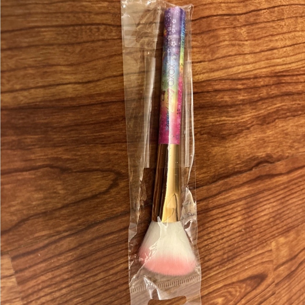 Lisa Frank Glamour Dolls Angled Makeup Brush